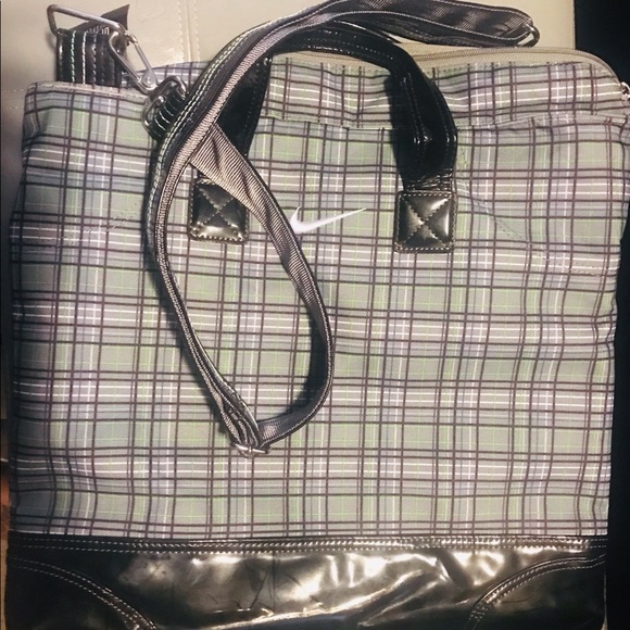 Nike gym bag - Picture 1 of 2